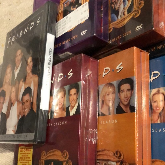 FRIENDS DVD:BRAND NEW, never opened,ALL 10 seasons, bonus Finale limited edition - Picture 10 of 10